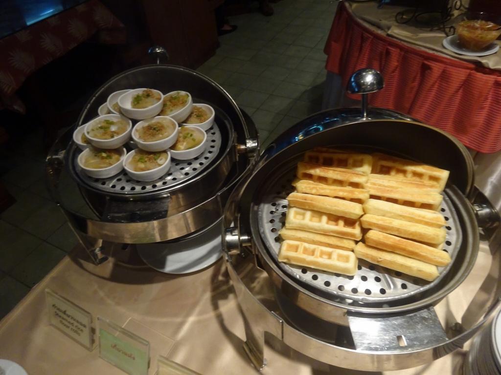 Mido Hotel Bangkok Zewnętrze zdjęcie